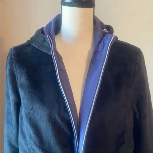 💦2 jackets in one! Gorgeous & practical jacket 💦 - Picture 7 of 9